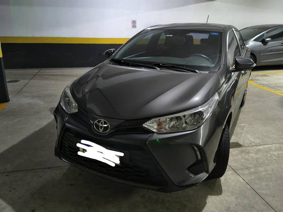 TOYOTA YARIS 1.3 16V FLEX XL LIVE MULTIDRIVE TOYOTA YARIS 1.3 16V FLEX XL LIVE MULTIDRIVE